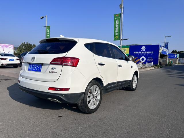 Jiangxi Ruifeng S5