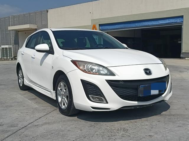 Mazda 3 star