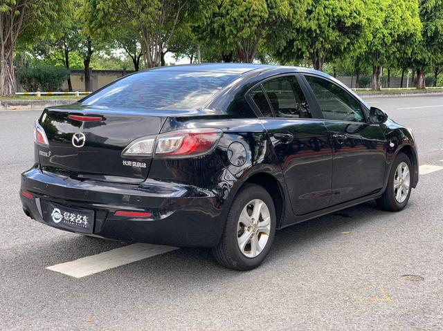 Mazda 3 star