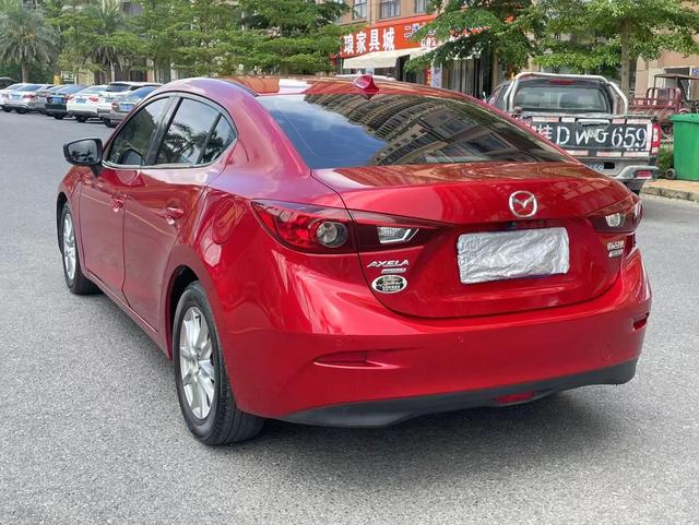 Mazda 3 Angkesela