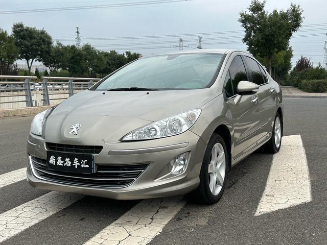 Peugeot 408