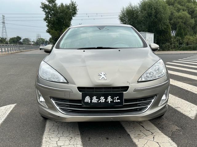 Peugeot 408