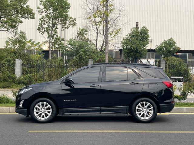 Chevrolet Explorer