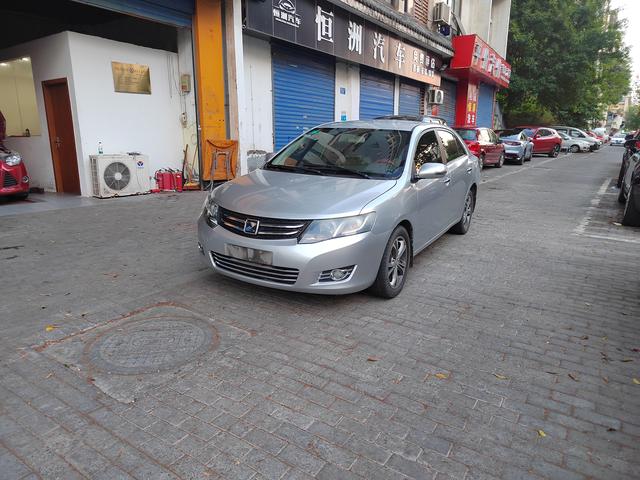 Zotye Z300