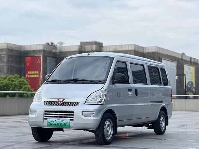 Wuling Rongguang EV