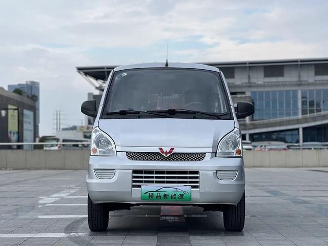 Wuling Rongguang EV