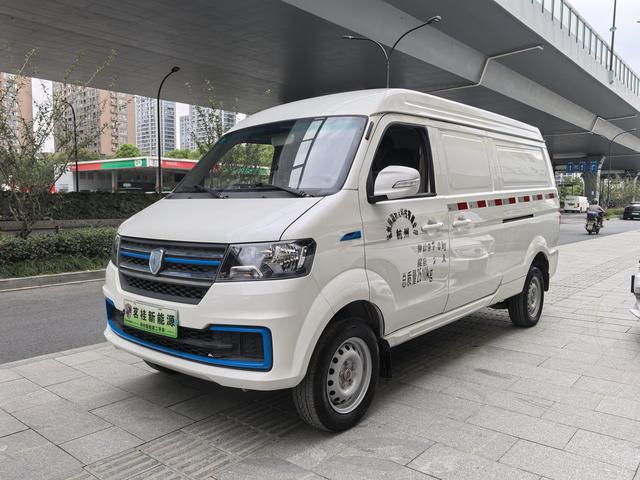 Jinbei New Hiace EV