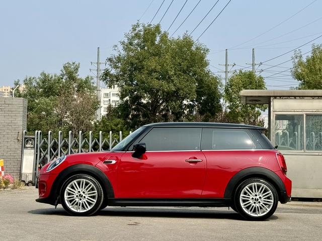 MINI MINI