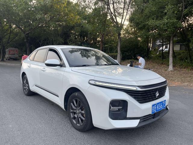 Baojun RC-5