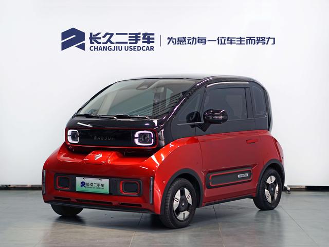 Baojun E300