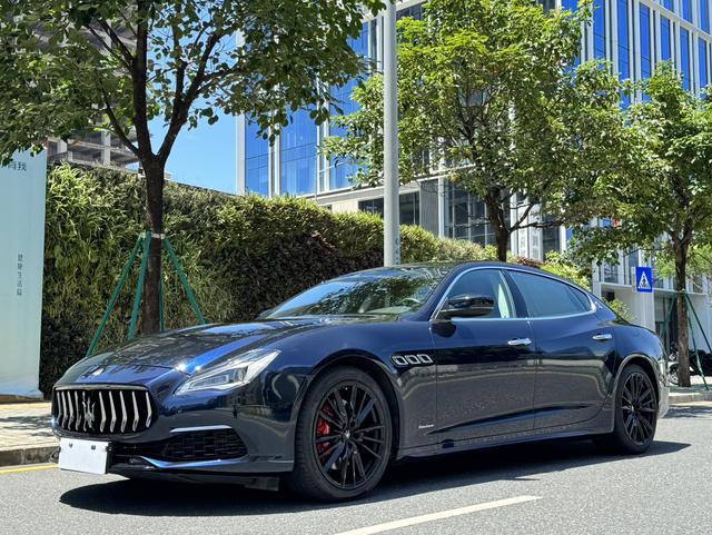 Maserati President