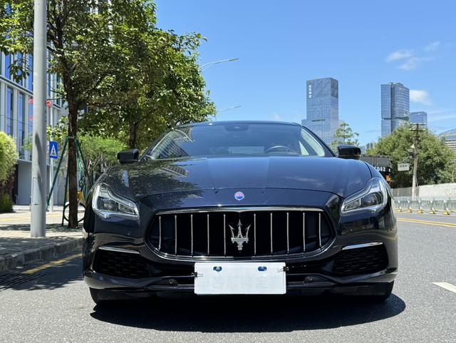 Maserati President