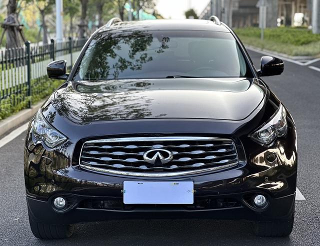 Infiniti FX