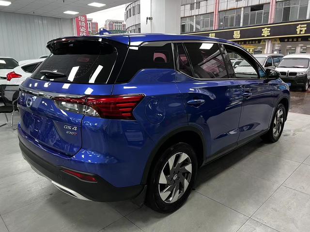 GAC Trumpchi GS4