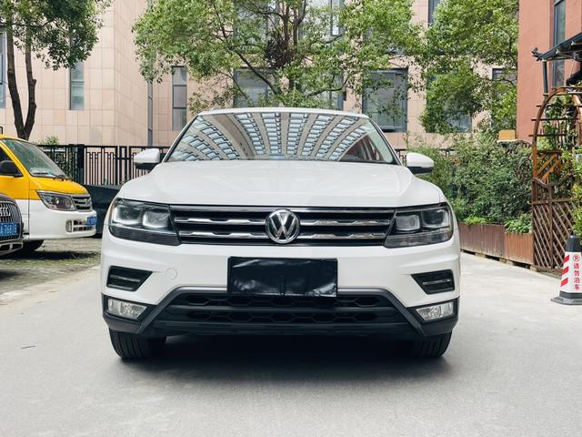 Volkswagen Tiguan L