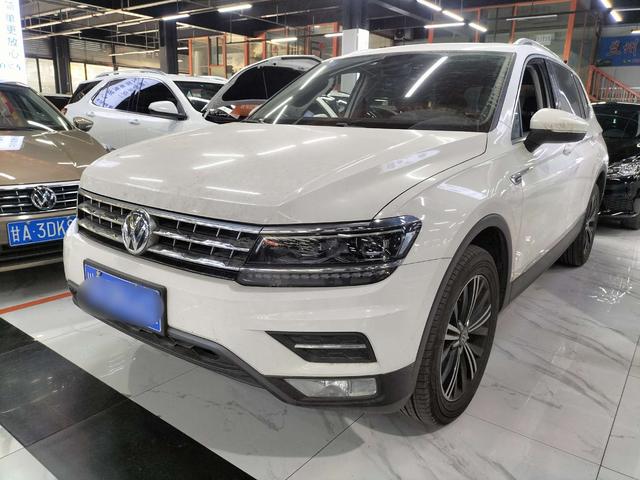 Volkswagen Tiguan L