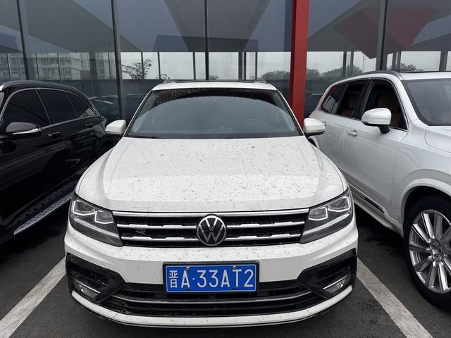 Volkswagen Tiguan L