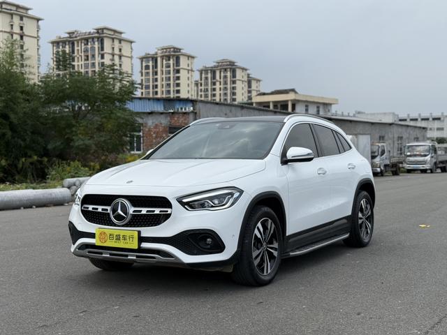 Mercedes-Benz GLA