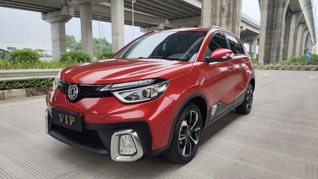 Dongfeng Fengshen AX4