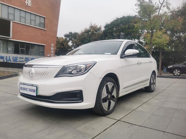 Dongfeng Fengshen E70