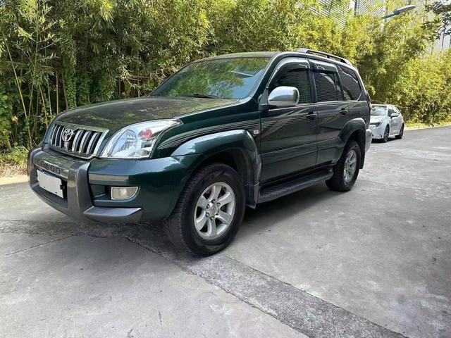 Toyota Prado (imported)