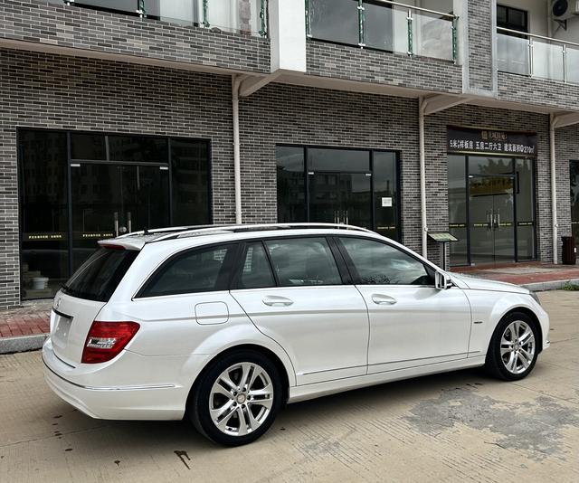 Mercedes-Benz C-Class (imported)