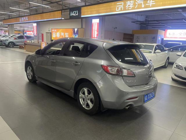 Mazda 3 star