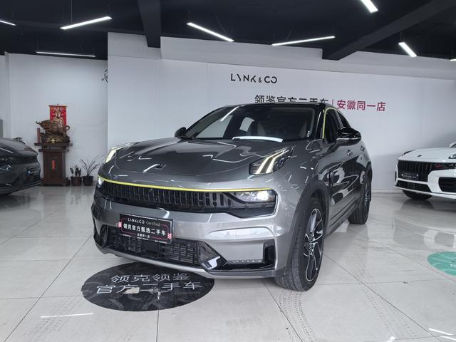 Lynk & Co 05