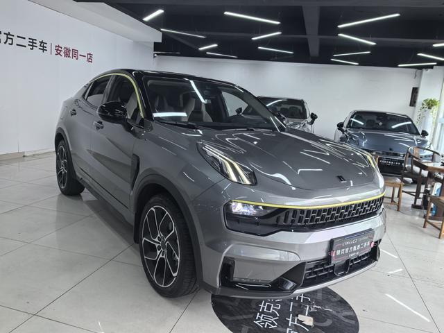 Lynk & Co 05