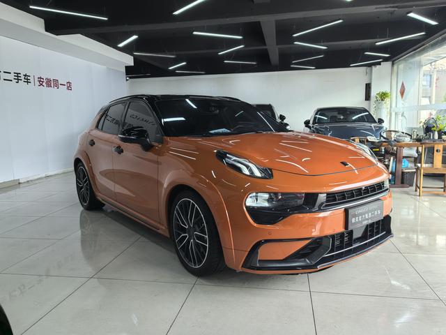 Lynk & Co 02 Hatchback