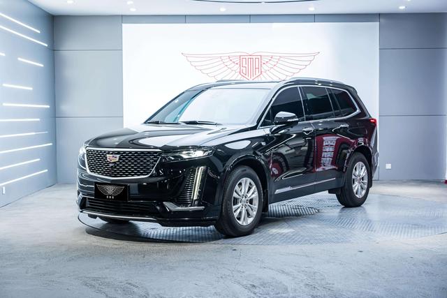 Cadillac XT6