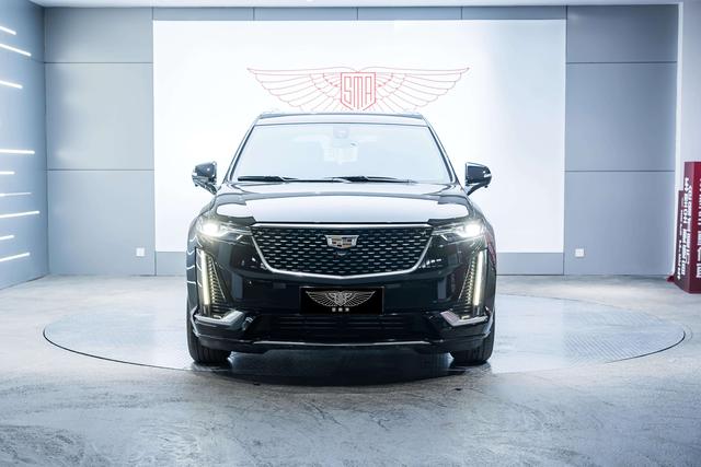 Cadillac XT6