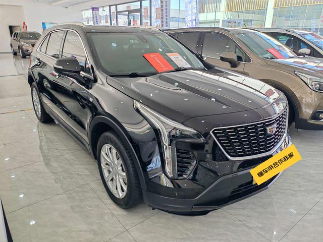 Cadillac XT4