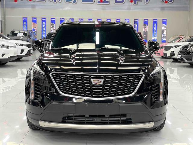 Cadillac XT4