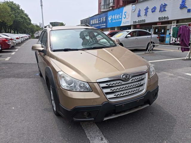 Dongfeng Fengshen H30