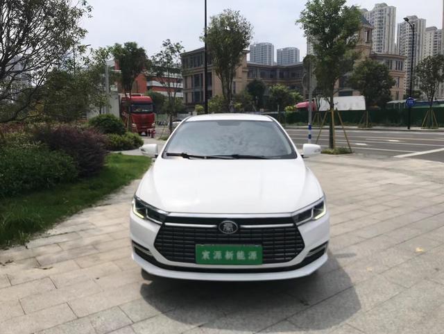 BYD QinEV