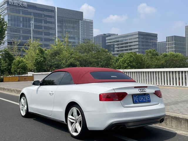 Audi S5