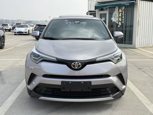 Toyota C-HR Hybrid