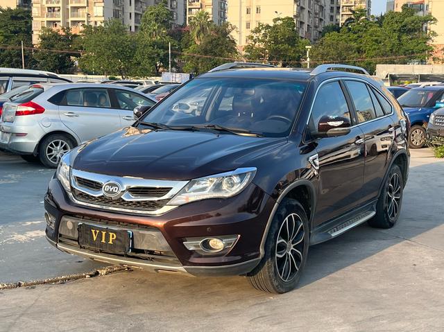 BYD S7