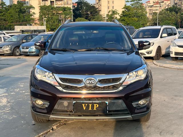 BYD S7