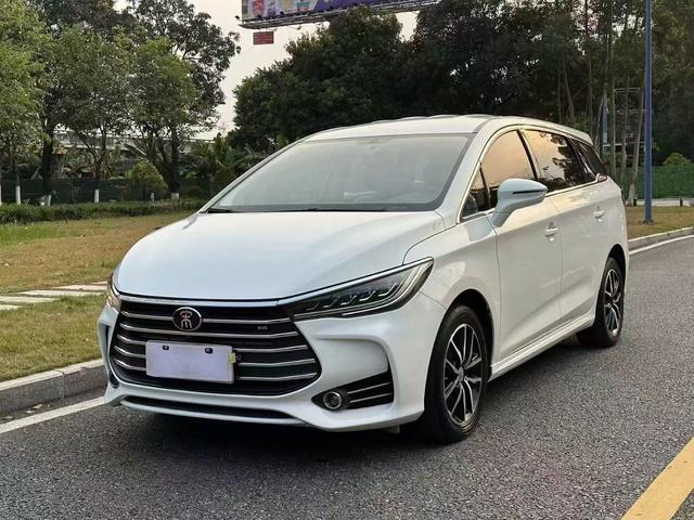 BYD Song MAX