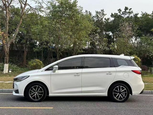 BYD Song MAX