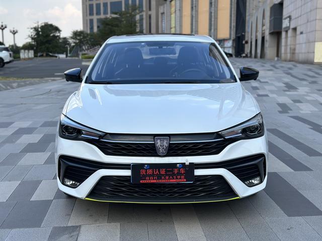 Roewe i5