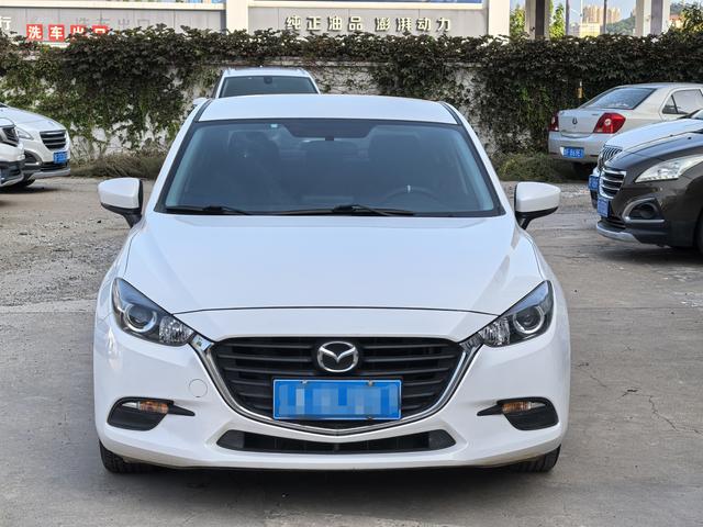 Mazda 3 Angkesela