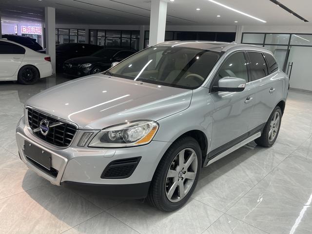 Volvo XC60 (imported)