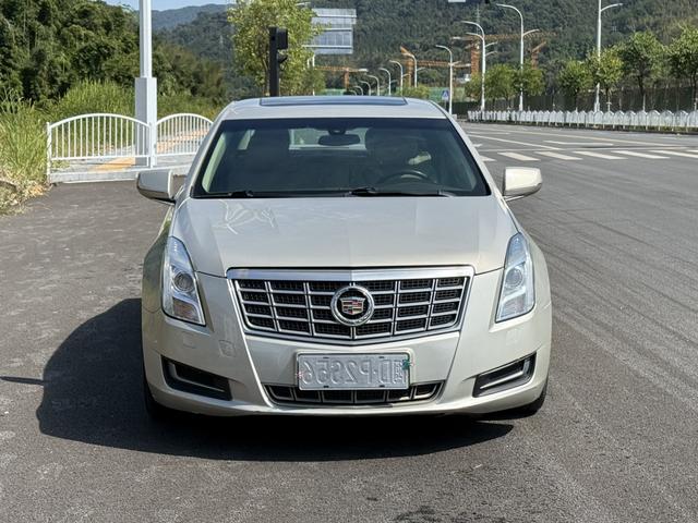 Cadillac XTS