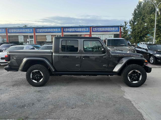 Jeep Gladiator