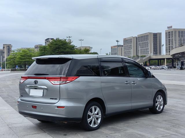 Toyota Previa