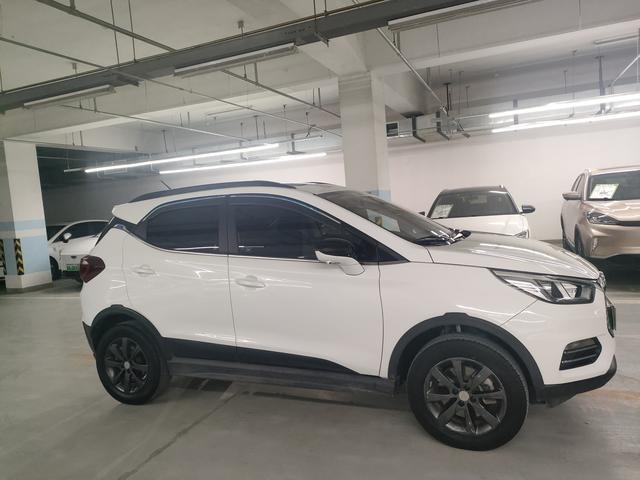 BYD Yuan EV