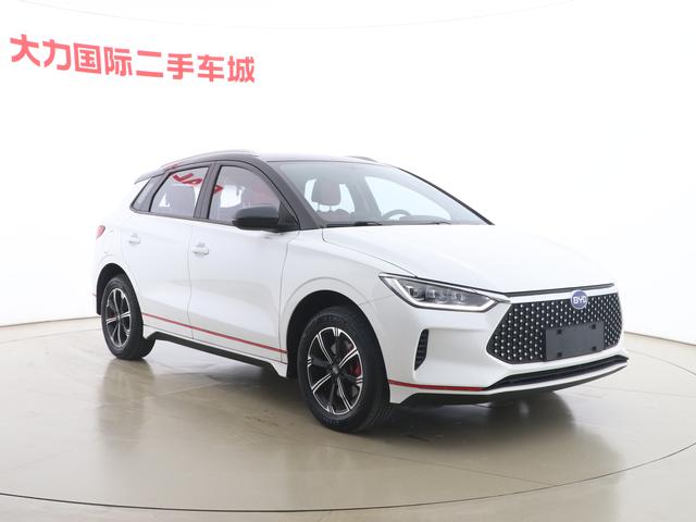 BYD e2